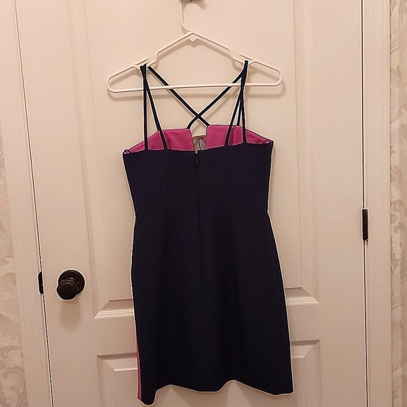 Size 4 BCBG Cocktail Dress - Picture 2 of 2